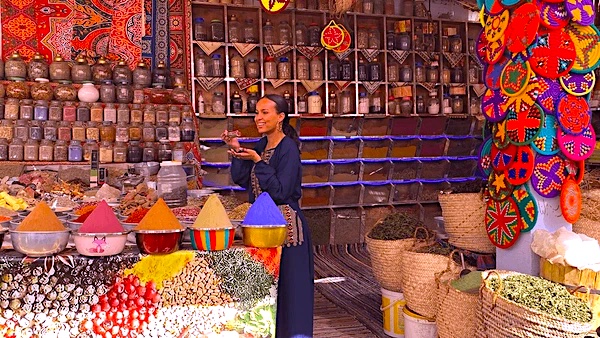 Souk Assouan artisanat local : le joyau du savoir-faire nubien
